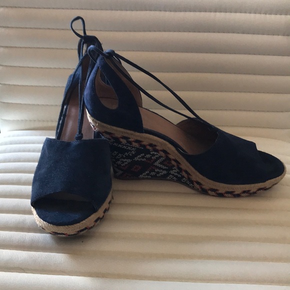 Shoes - Very gently worn CABI sandals. Size 8.5. Navy with orange detailing.